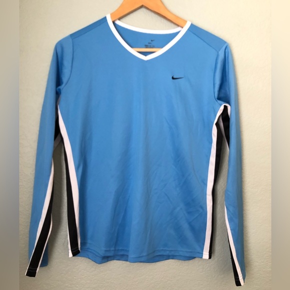 Nike  Blue V-Neck Long Sleeve Shirt Dri-Fit Women Medium - Picture 1 of 6